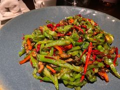 -江上荟·创意中国菜(绿地缤纷城店)