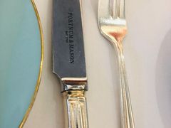 -The Diamond Jubilee Tea Salon at Fortnum & Mason