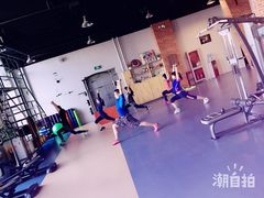 -VLines耀能运动Space&Flow(国贸店)