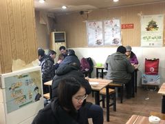 大堂-宝瑞门钉肉饼店