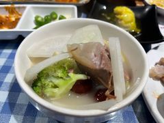 -益百岁牛尾汤(香山路店)
