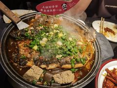 -辣尚瘾·烤鱼·新川菜(交大直营店)