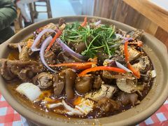 猪手煲鸡-石榴姐•山城小馆(创始店)