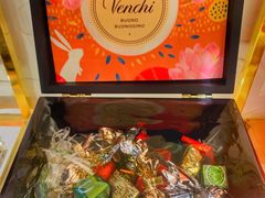 -VENCHI 闻绮(上海佛罗伦萨小镇店)