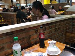 大堂-冯老二羊肉串