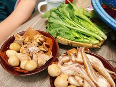 -王歘歘·chuǎ火锅(五道营店)