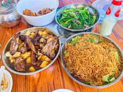 -大眼强五杯鹅·桑拿鸡煲