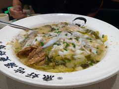 -江渔儿酸菜鱼(奥园广场金发购物中心店)