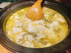 -九锅一堂酸菜鱼(学府凯德店)