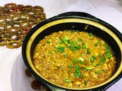 臭豆腐煲-阿隆煲店(秀仁苑店)