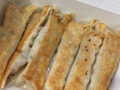 -四海游龙锅贴专门店(机场店)