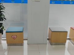 -中国民生银行(上海陆家嘴支行)