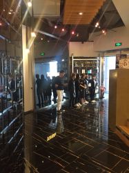 点击看大图 -TONI&GUY