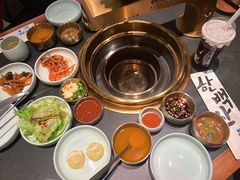 -韩白山·朝鲜族烤牛肉·酱蟹(长宁龙之梦店)