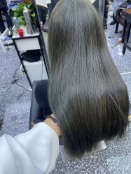 -藤野造型专业烫染接发