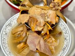 -万重锦·人文川菜馆(骡马市店)