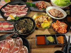 -山居屋炭火烧肉(厚街万达店)