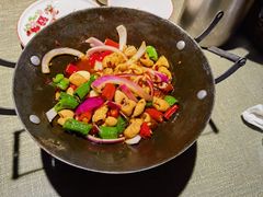 -老湖南民间菜·牛肉十八炒(花都店)