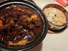 -老街烧烤大排档·地道湖北菜·龙虾馆(汉口火车站店)
