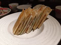 传统葱包烩-老头儿油爆虾·知味杭州(爱琴海购物中心)