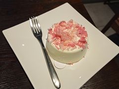 -星巴克臻选(惠州华贸天地1楼店)