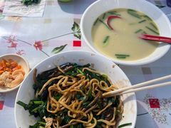 -三百碗宝应长鱼面(板仓街店)