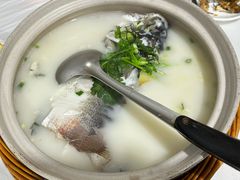 -天乐农家鱼头王(天目湖店)