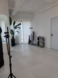 -Hello Lady发型设计