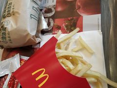 -麦当劳(田林好又多店)