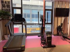 -思迈威健身(积玉桥万达店)