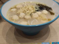 -灵芝妹子海鲜米线(凯德和平广场店)