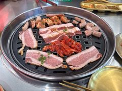 -韩味南山塔·烤肉自助(中骏世界城店)