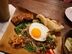 -Naughty Nuri’s Phuket