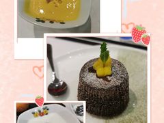 -老船夫婚宴婚庆会馆(延吉路店)