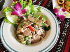 -Tikky Cafe