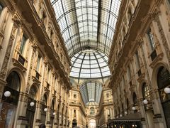 -埃马努埃莱二世拱廊