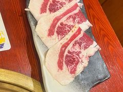 -喜牛烧肉酒场·黑金店(威高广场店)