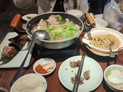 -全牛匠·乐山跷脚牛肉(西单华威约饭街店)