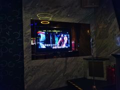 -K+全国连锁KTV(绿地缤纷天地店)
