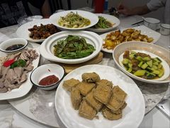 -洛东土菜馆(建国北路店)