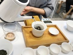 -奈雪的茶(湖滨银泰in77C区PRO店)