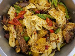 -炕锅羊肉土火锅面片大王