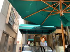 -上海半岛酒店·半岛精品店