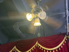 -荒岛实景沉浸密室(江汉路1店)