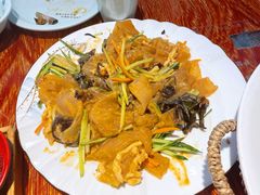 拉皮-满堂春特色餐馆