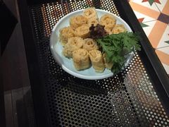 香炸腐皮-左庭右院鲜牛肉火锅(新梅广场店)