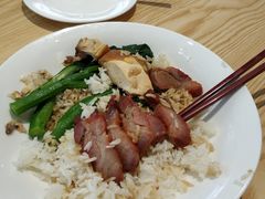 -滋味满屋美食坊(上海街店)