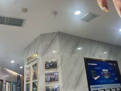 -美可普口腔医院(宝龙标杆店)