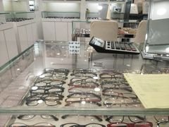 -视康眼镜·蔡司授权店(同乐路广州眼镜城店)