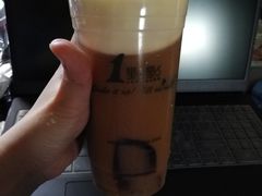 红茶玛奇朵-1点点(金桥店)